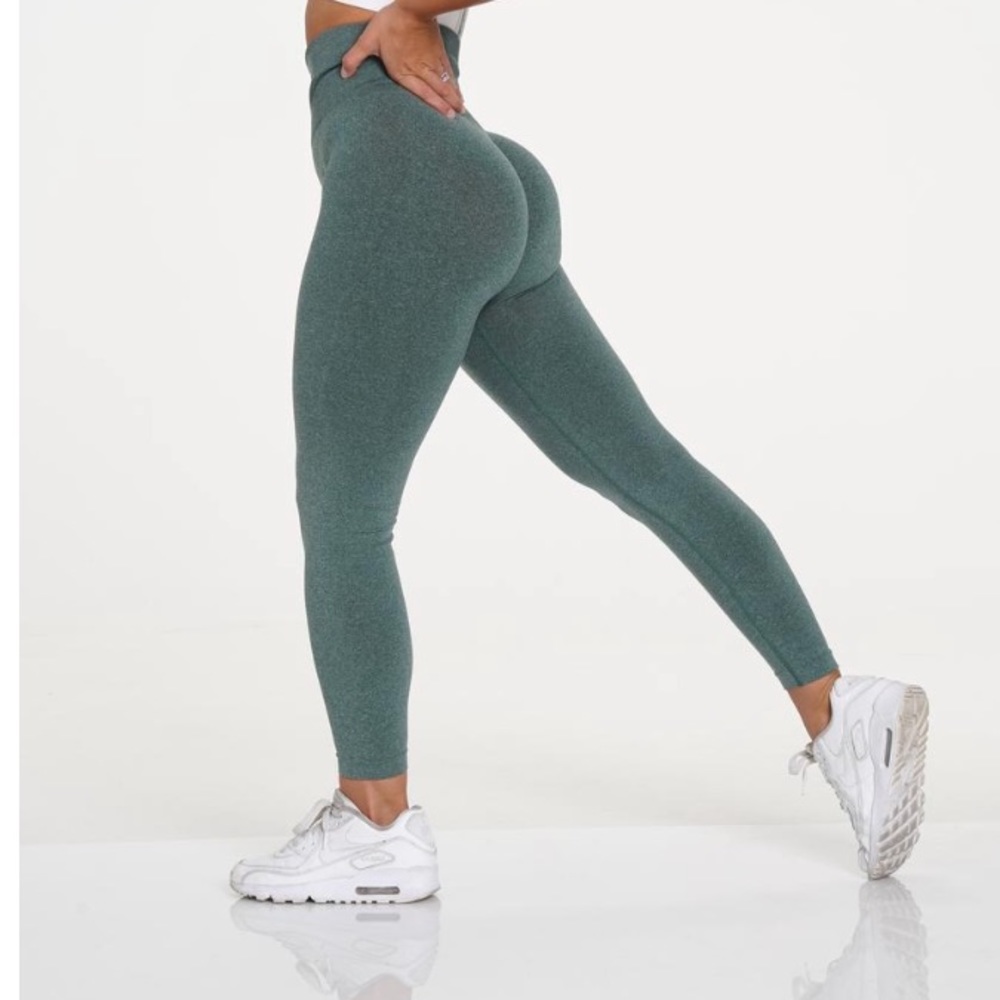 NVGTN Leggings